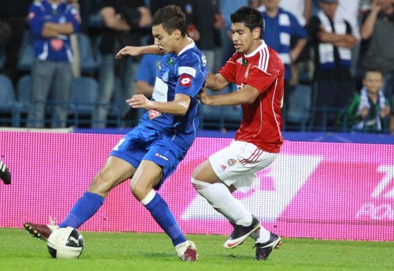 Football. T-Mobile Ekstraklasa. Ruch Chorzow - Wisla Krakow. 25.03.2012