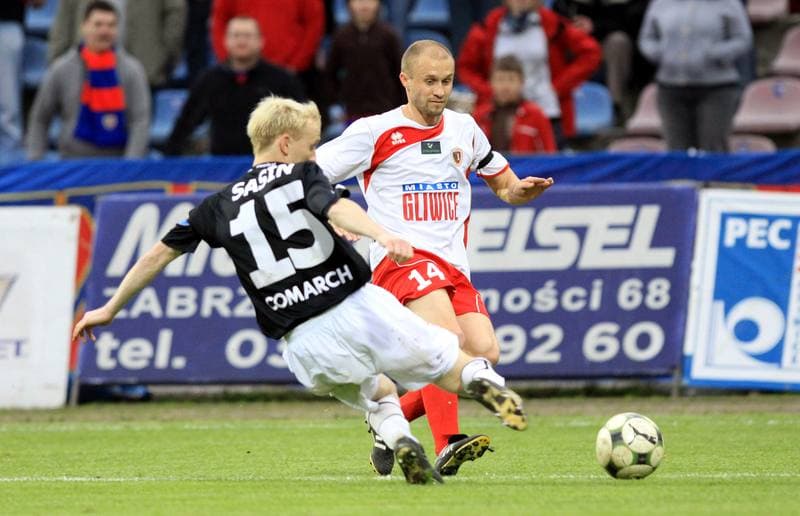 Football. Ekstraklasa. Piast Gliwice - Cracovia Krakow. 15.05.2010