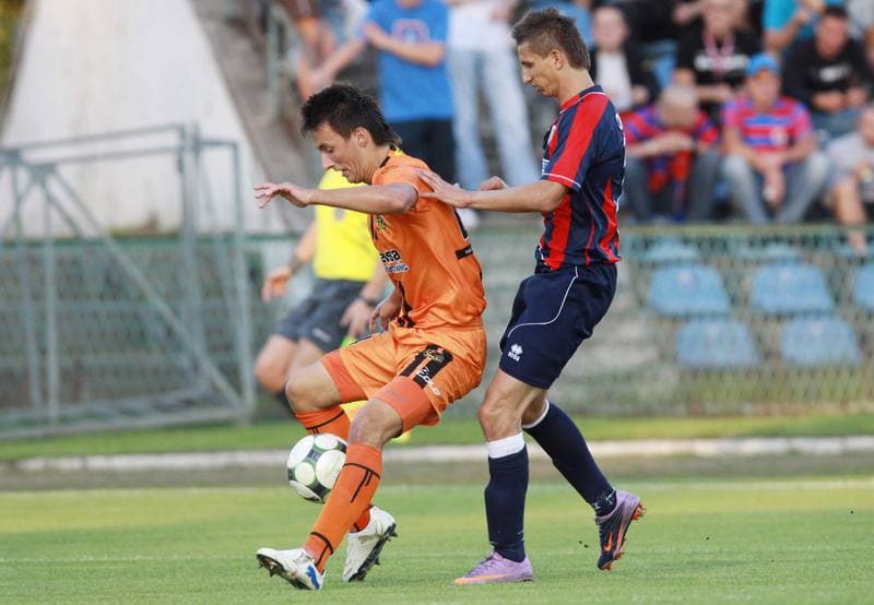 Football. I liga. Piast Gliwice - KSZO Ostrowiec. 20.08.2010