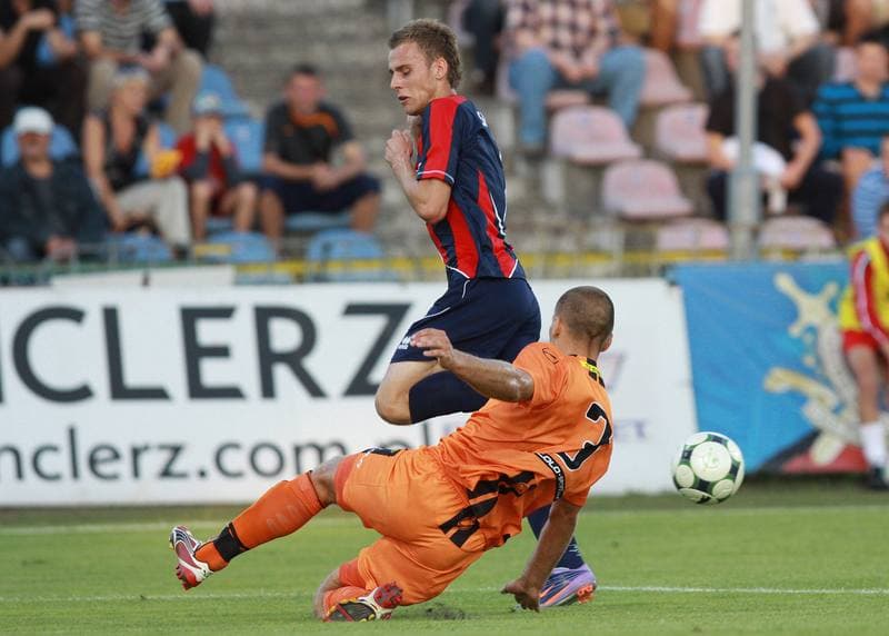 Football. I liga. Piast Gliwice - KSZO Ostrowiec. 20.08.2010