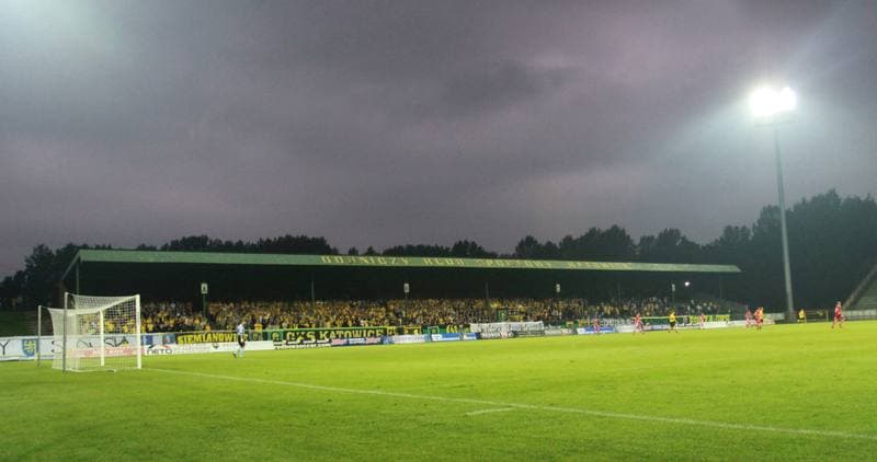 Football. I liga. GKS Katowice - Dolcan Zabki. 31.03.2012