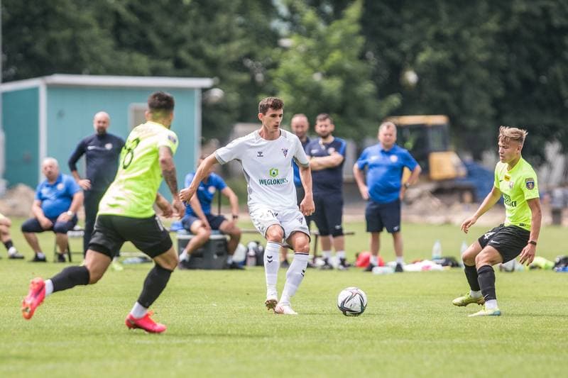 Football. Sparing. Gornik Zabrze - Puszcza Niepolomice. 03.07.2021