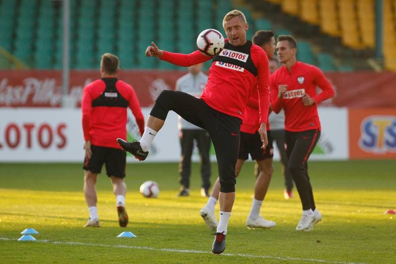Football. Poland national team. Training. 09.10.2018