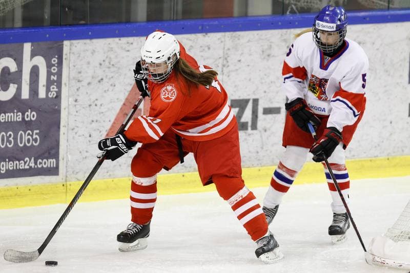 Ice Hockey. Women's U18 Olympic Hopes Tournament. Poland - Czech Republic. 15.12.2017