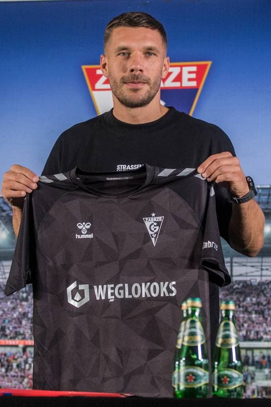 Football. Gornik Zabrze. Press Conference. 08.07.2021
