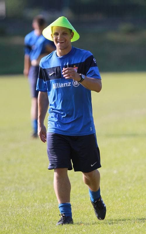 Football. Gornik Zabrze. Training. 07.01.2010