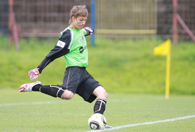 Football. Sparing. Polonia Bytom - Ruch Radzionkow. 24.07.2010