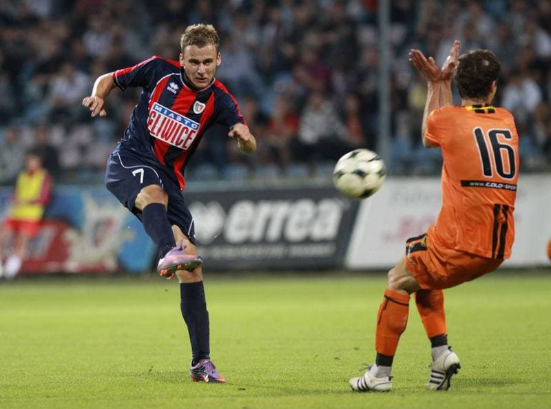 Football. I liga. Piast Gliwice - KSZO Ostrowiec. 20.08.2010