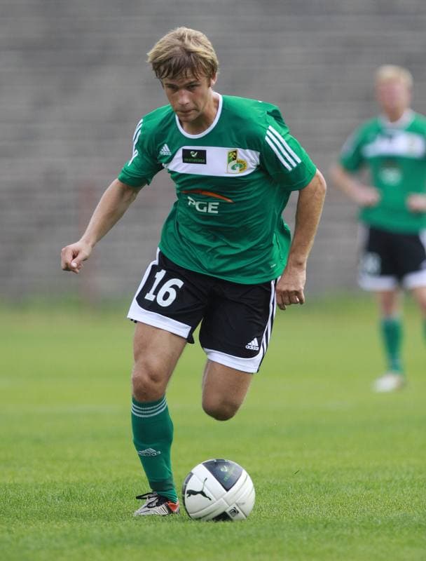 Football. Mloda Ekstraklasa. Polonia Bytom - GKS Belchatow. 07.08.2010
