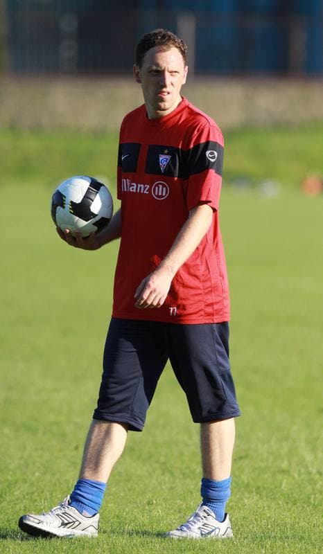 Football. Gornik Zabrze. Training. 07.01.2010