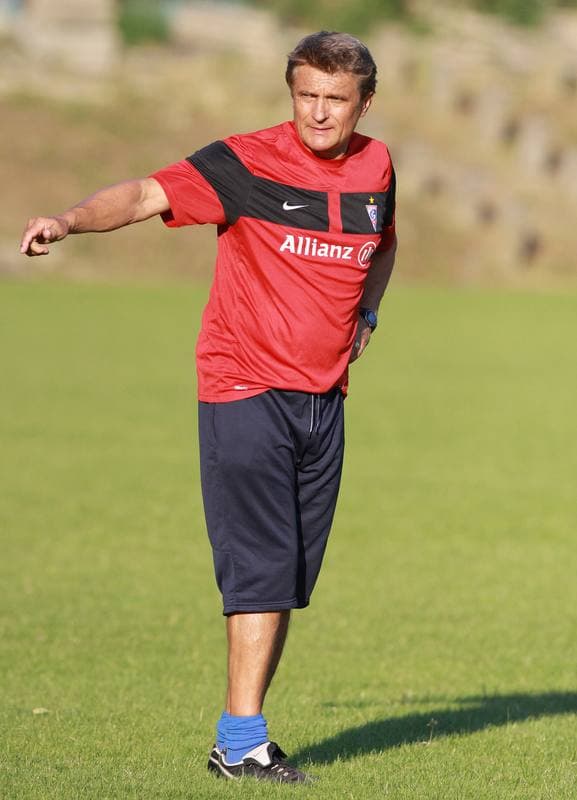 Football. Gornik Zabrze. Training. 07.01.2010