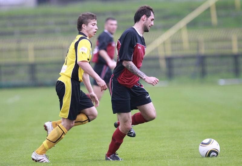 Football. II Liga. Ruch Radzionkow - Elana Torun. 30.05.2010