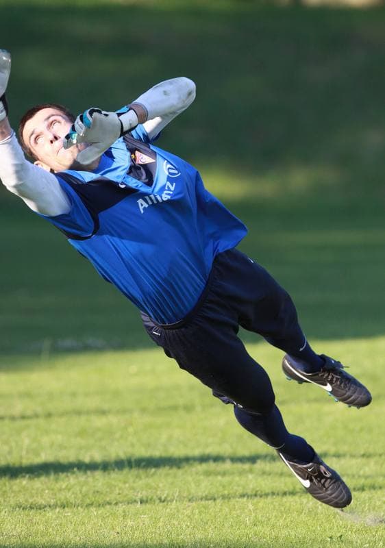 Football. Gornik Zabrze. Training. 07.01.2010