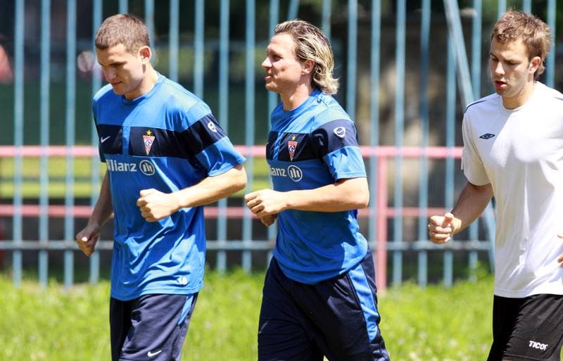 Football. Gornik Zabrze. Training. 07.01.2010