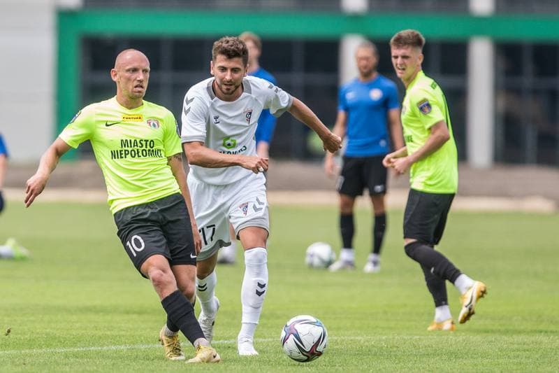 Football. Sparing. Gornik Zabrze - Puszcza Niepolomice. 03.07.2021