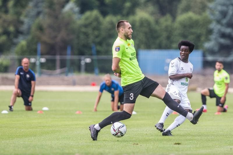 Football. Sparing. Gornik Zabrze - Puszcza Niepolomice. 03.07.2021