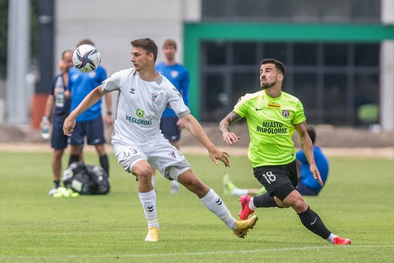 Football. Sparing. Gornik Zabrze - Puszcza Niepolomice. 03.07.2021
