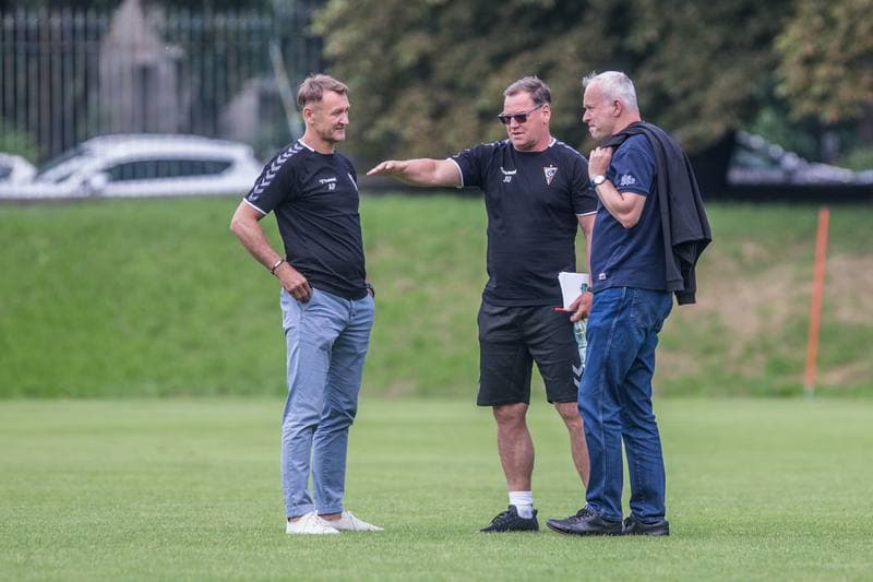 Football. Sparing. Gornik Zabrze - Puszcza Niepolomice. 03.07.2021