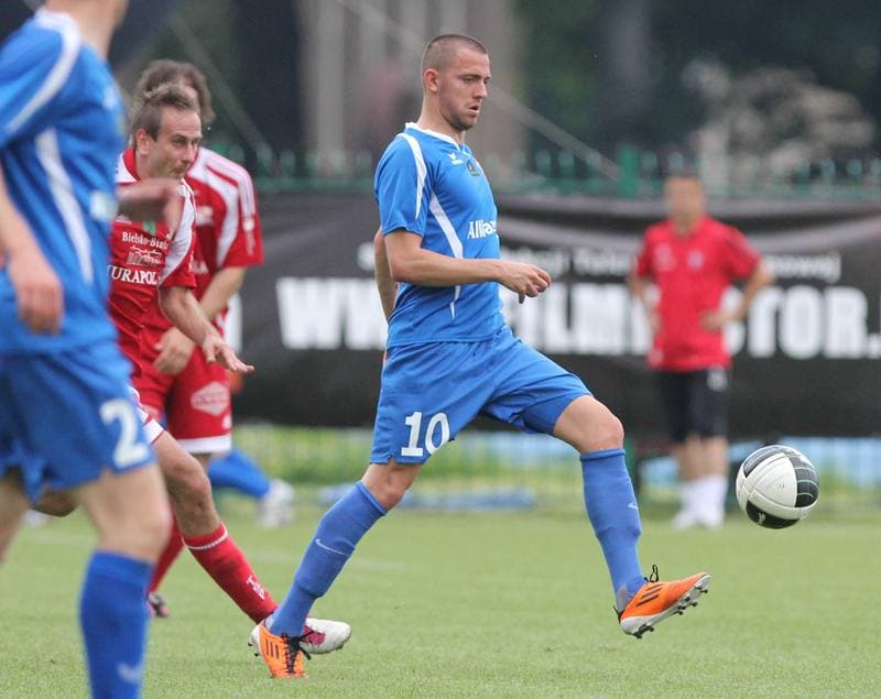 Football. Sparing. Podbeskidzie Bielsko-Biala - Gornik Zabrze. 11.11.2011