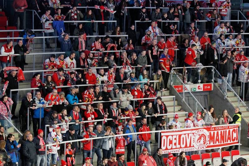 Ice Hockey. Tipsport Extraliga. Ocelari Trinec - Bili Tygri Liberec. 05.02.2017