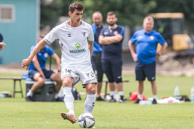 Football. Sparing. Gornik Zabrze - Puszcza Niepolomice. 03.07.2021