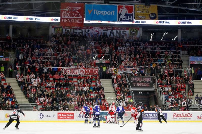 Ice Hockey. Tipsport Extraliga. Ocelari Trinec - Bili Tygri Liberec. 05.02.2017