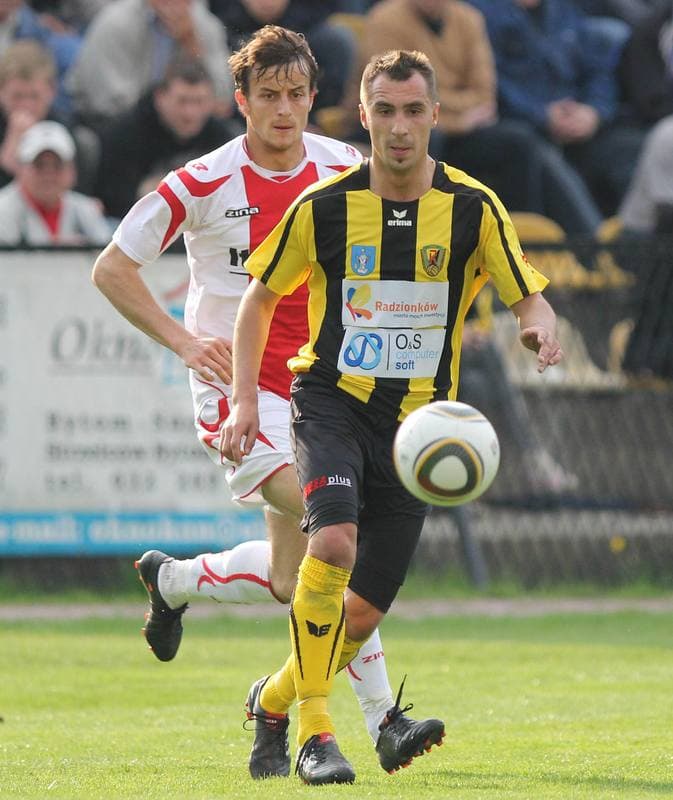 Football. Bytom I liga. Ruch Radzionkow - LKS Lodz. 29.04.2011
