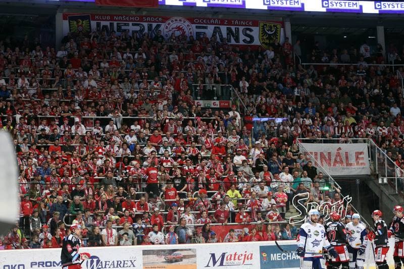 Ice Hockey. Tipsport Extraliga. Ocelari Trinec - Kometa Brno. 14.04.2018