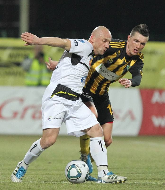 Football. Sparing. GKS Katowice - Ruch Radzionkow. 09.02.2011