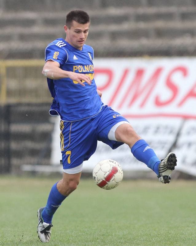 Football. Bytom I liga. Ruch Radzionkow - Arka Gdynia. 07.04.2012