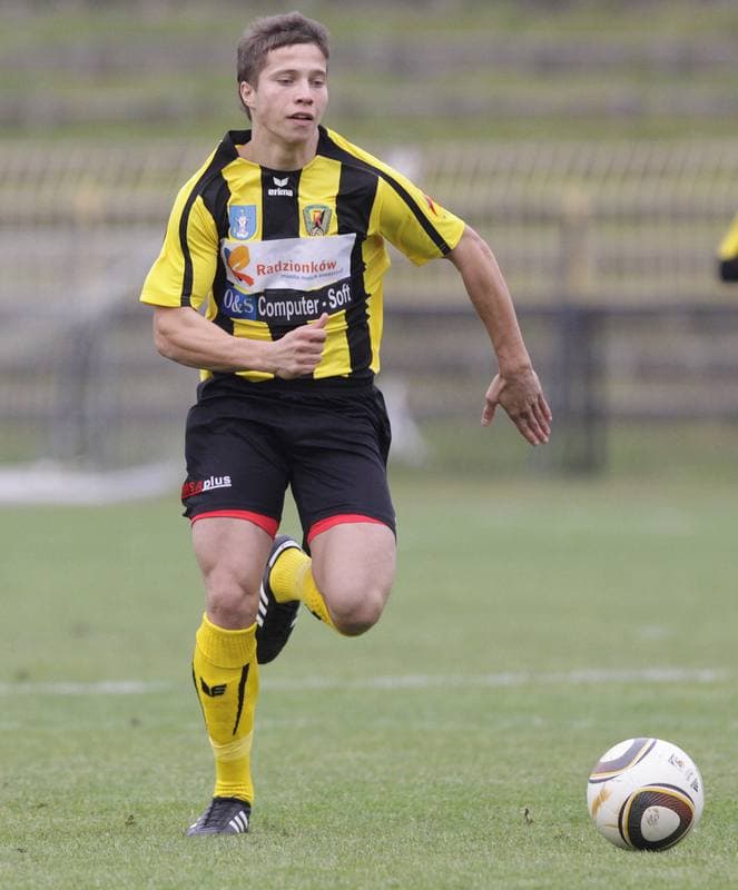 Football. Bytom I liga. Ruch Radzionkow - Pogon Szczecin. 16.10.2010