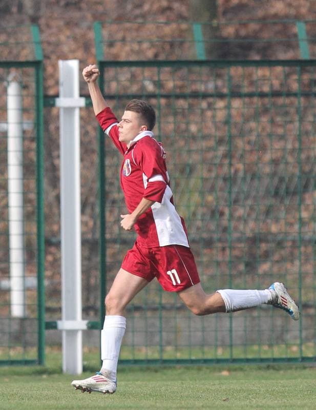 Football. IV Liga Grupa Slaska 2. Grunwald Ruda Slaska - Gornik Piaski. 02.11.2013