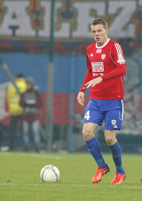 Football. T-Mobile Ekstraklasa. Piast Gliwice - Gornik Zabrze. 30.11.2013