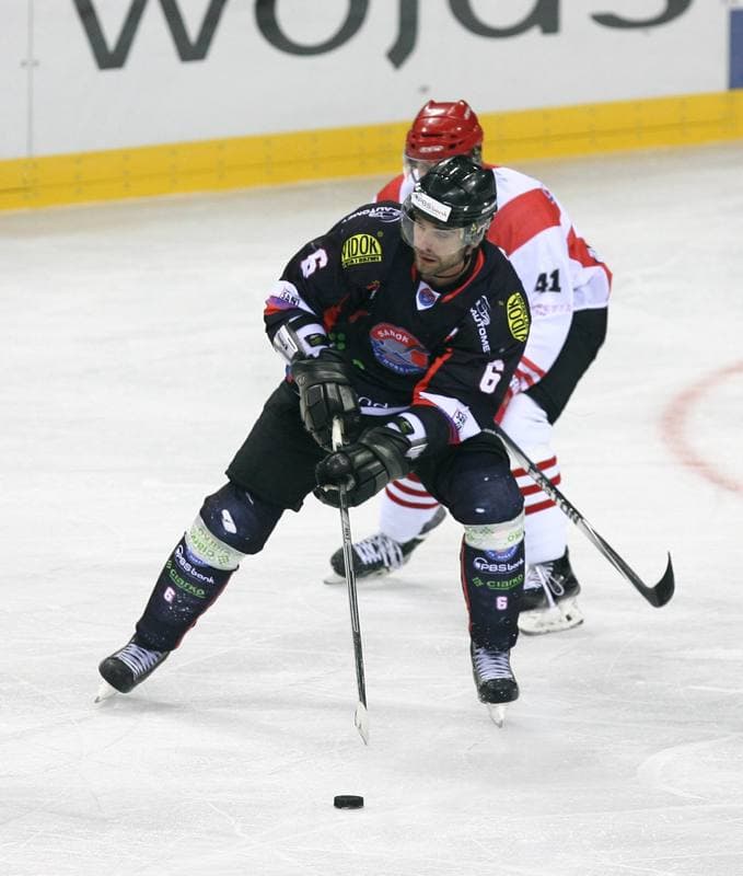 Ice Hockey. Polish Hockey Cup. Comarch Cracovia Krakow - Ciarko KH Sanok. 27.12.2014
