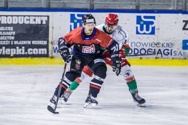 Ice Hockey. PHL. Zaglebie Sosnowiec - Ciarko STS Sanok. 11.02.2022