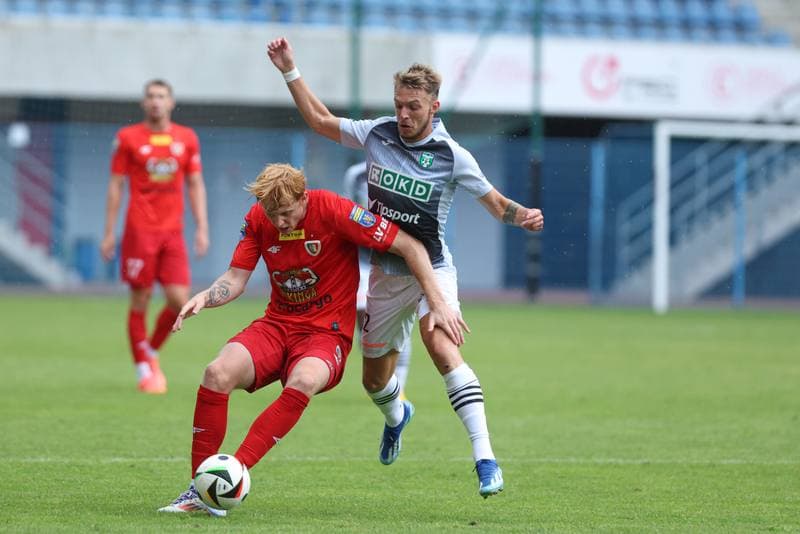 Football. Sparing. Piast Gliwice - MFK Karvina. 04.07.2024