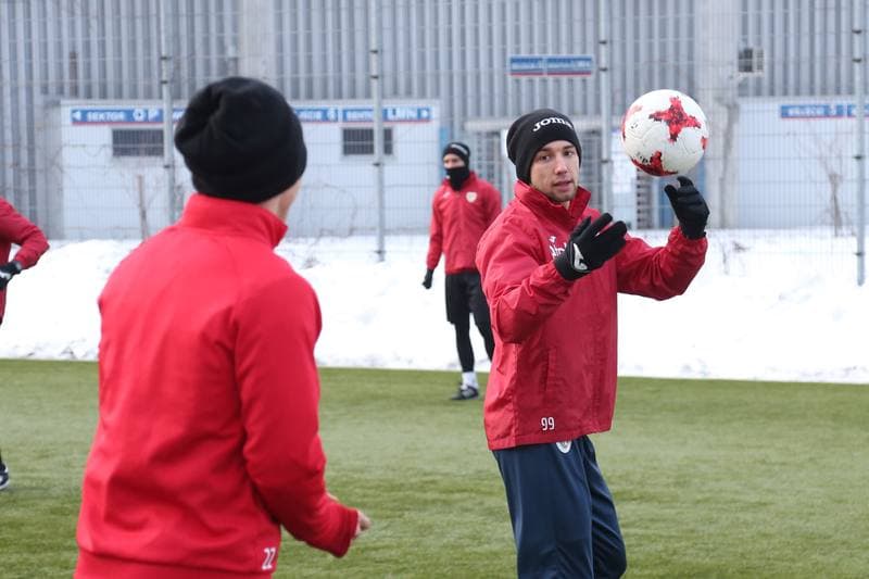 Football. Piast Gliwice. Training. 02.02.2017
