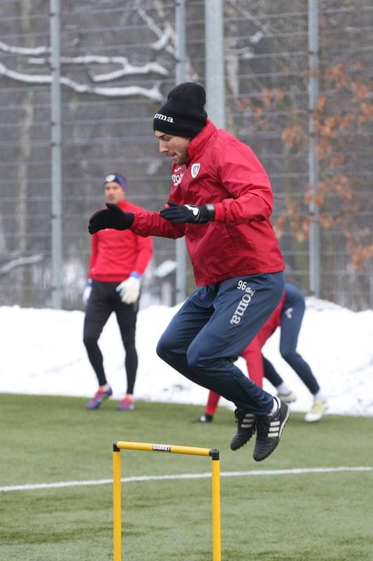 Football. Piast Gliwice. Training. 02.02.2017