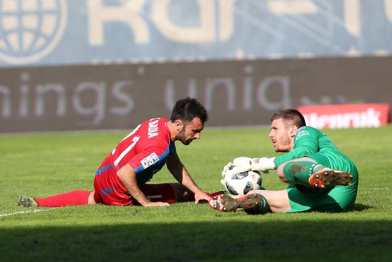 Football. Lotto Ekstraklasa. Piast Gliwice - Pogon Szczecin. 21.04.2018