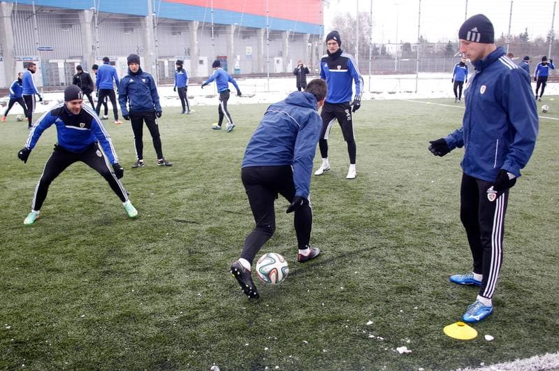 Football. Piast Gliwice. Training. 03.03.2015
