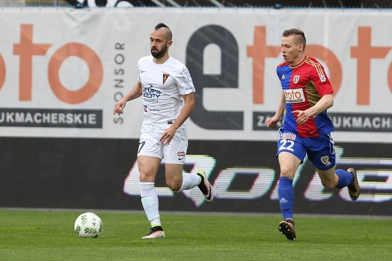 Football. Ekstraklasa. Piast Gliwice - Pogon Szczecin. 01.05.2016