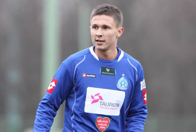 Football. Sparing. Ruch Chorzow - Dolcan Zabki. 05.02.2011