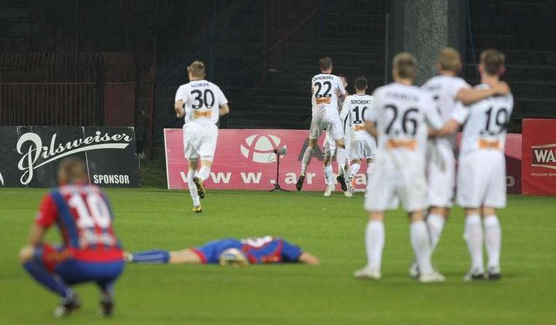 Football. Bytom Ekstraklasa. Polonia Bytom - Gornik Zabrze. 13.05.2011