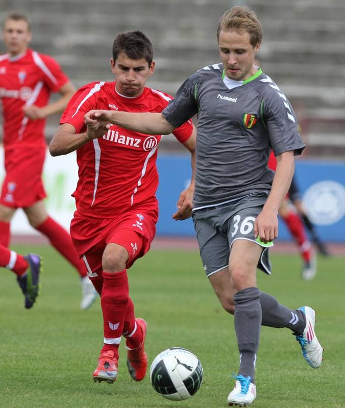 Football. Mloda Ekstraklasa. Gornik Zabrze - Korona Kielce. 25.05.2011
