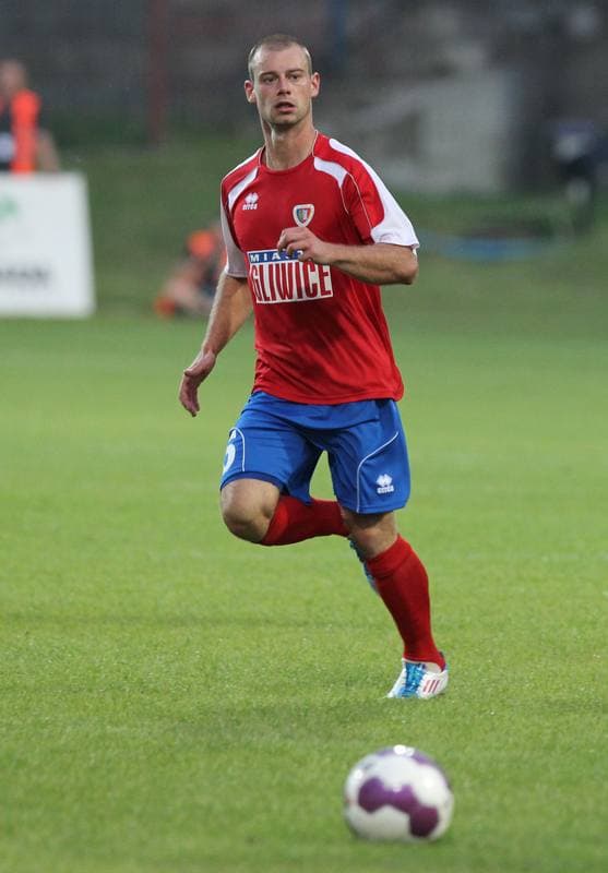 Football. Sparing. Polonia Bytom - Piast Gliwice. 19.02.2011