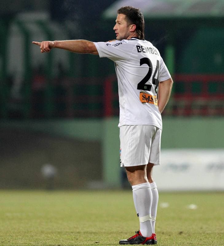 Football. Belchatow Ekstraklasa. GKS Belchatow - Gornik Zabrze. 08.04.2011
