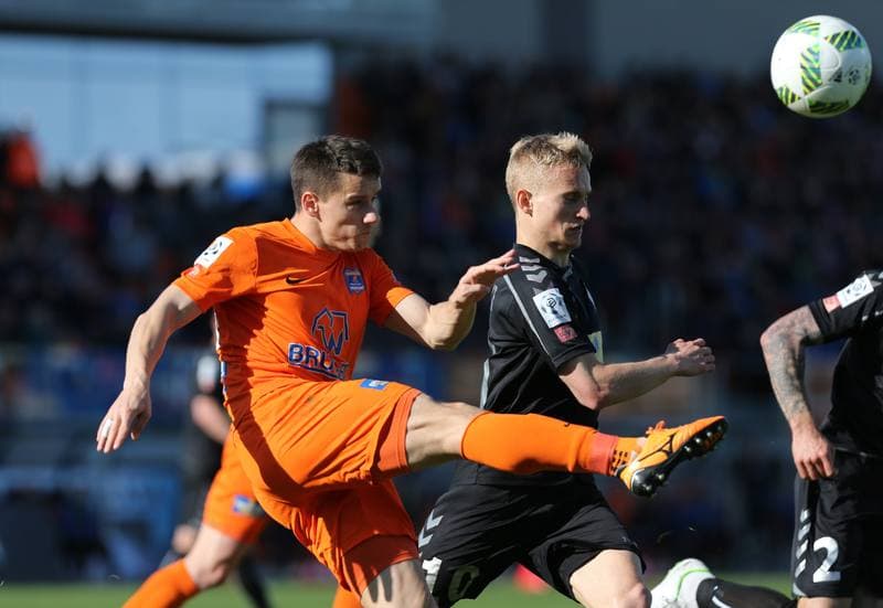 Football. Ekstraklasa. Termalica Bruk-Bet Nieciecza - Korona Kielce. 02.04.2016