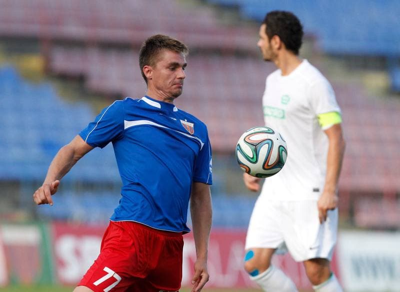 Football. III Liga Opolsko - Slaska. Polonia Bytom - Rekord Bielsko Biala. 10.08.2014