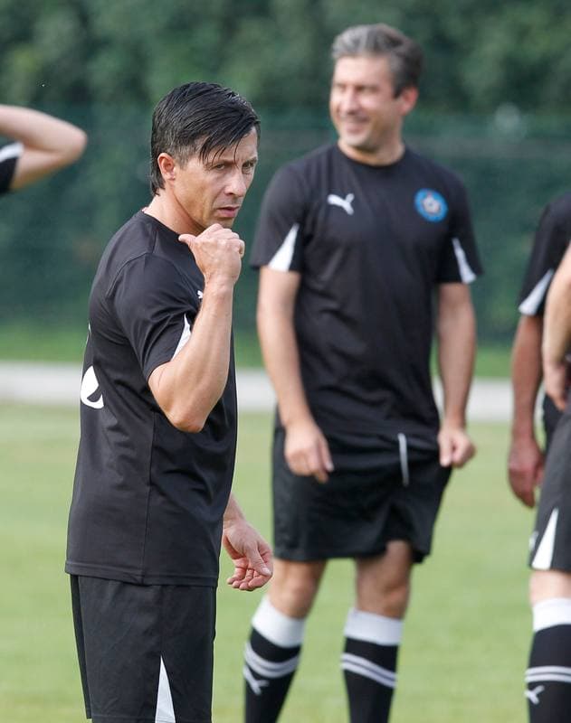 Football. Puchar Polski. Strazak Mikolow - Reprezentacja Slaska Oldboyow. 09.09.2014