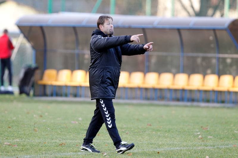Football. GKS Tychy. Training. 02.11.2016